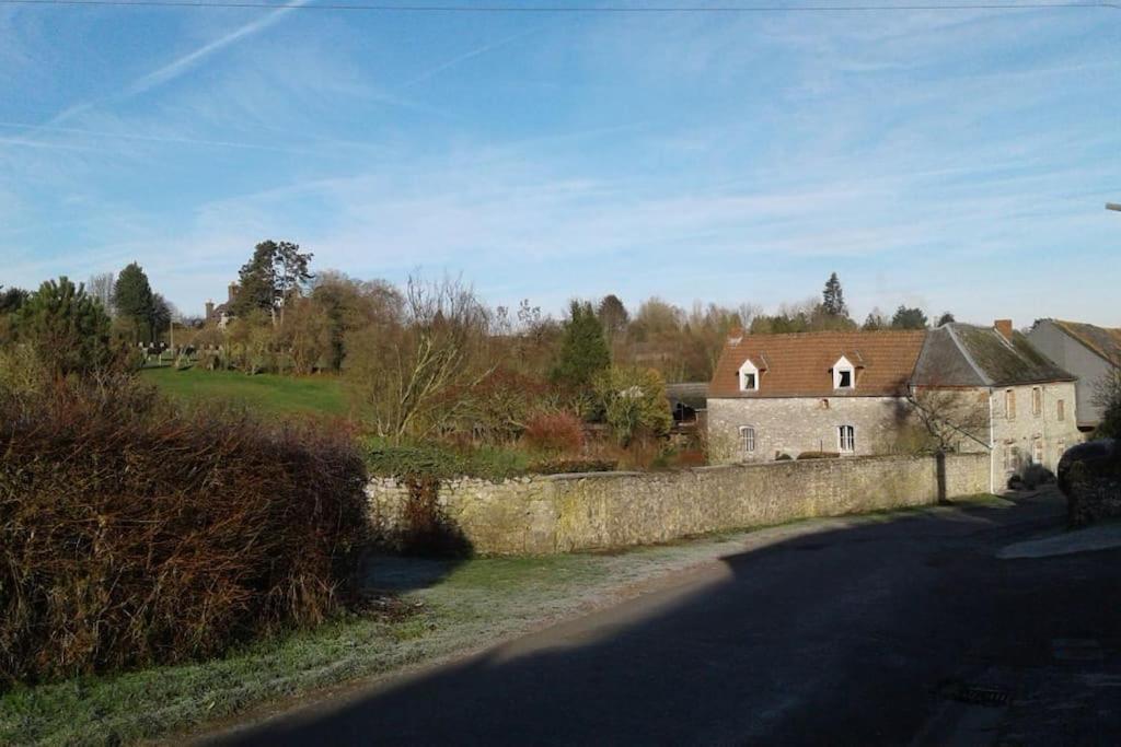 La Ferme Aux Oiseaux B&B Beaumont Exterior foto